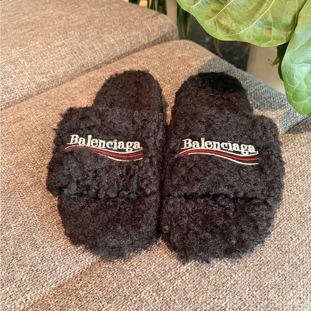 Balenciaga Black Textured Slides